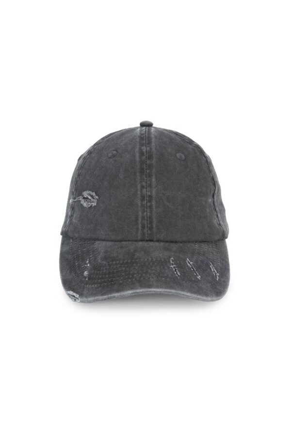 Gorra worn