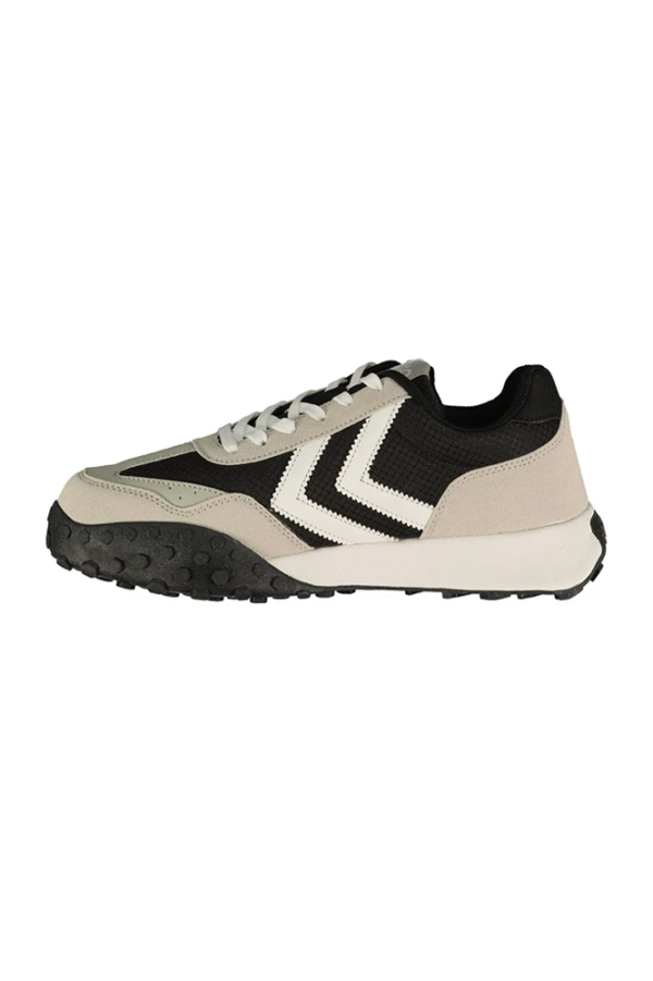 Hummel Gava
